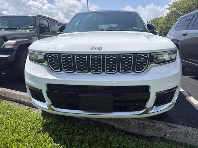 2021 Jeep Grand Cherokee L Summit Reserve 4x4 2021 Jeep Grand Cherokee L Summit Reserve 4x4