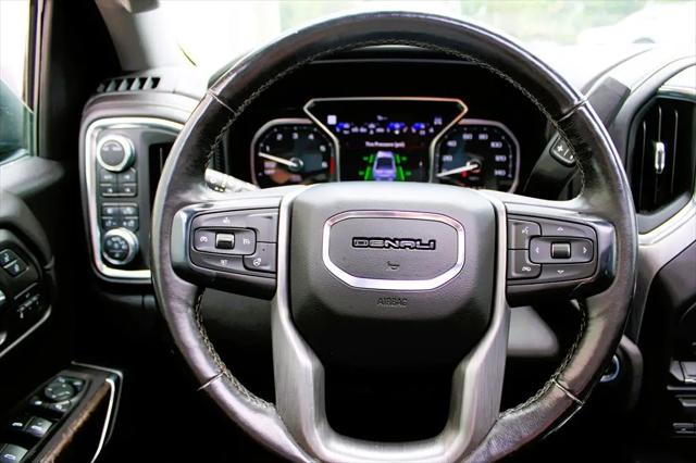 2020 GMC Sierra 1500 4WD Crew Cab Short Box Denali