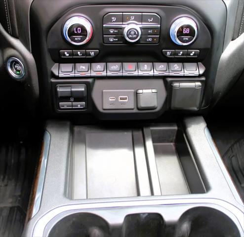 2020 GMC Sierra 1500 4WD Crew Cab Short Box Denali