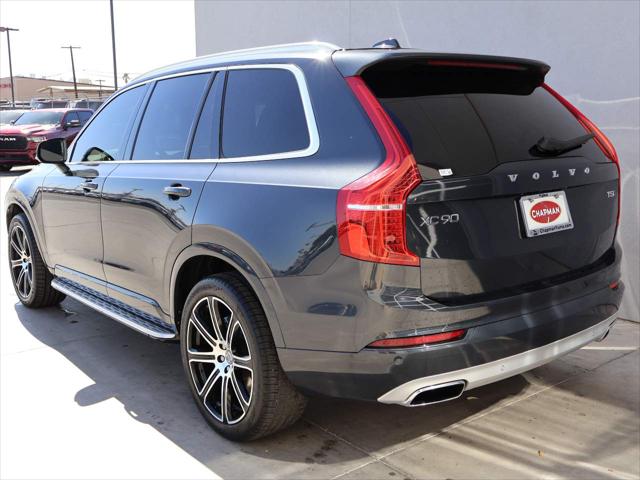2021 Volvo XC90 T5 Momentum 7 Passenger 2021 Volvo XC90 T5 Momentum 7 Passenger