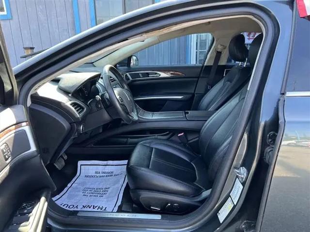 2016 Lincoln MKZ FWD