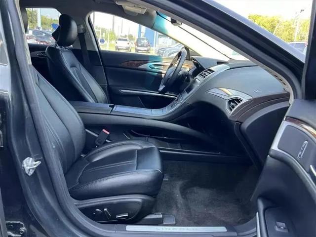2016 Lincoln MKZ FWD
