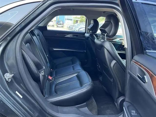 2016 Lincoln MKZ FWD
