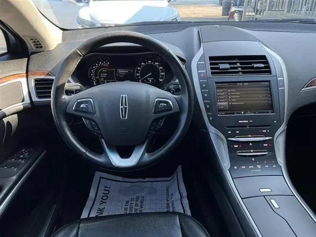 2016 Lincoln MKZ FWD