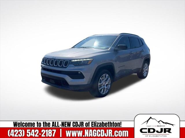 2023 Jeep Compass COMPASS LATITUDE LUX 4X4