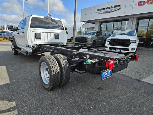 2024 RAM Ram 5500 Chassis Cab RAM 5500 TRADESMAN CHASSIS CREW CAB 4X4 84 CA 2024 RAM Ram 5500 Chassis Cab RAM 5500 TRADESMAN CHASSIS CREW CAB 4X4 84 CA