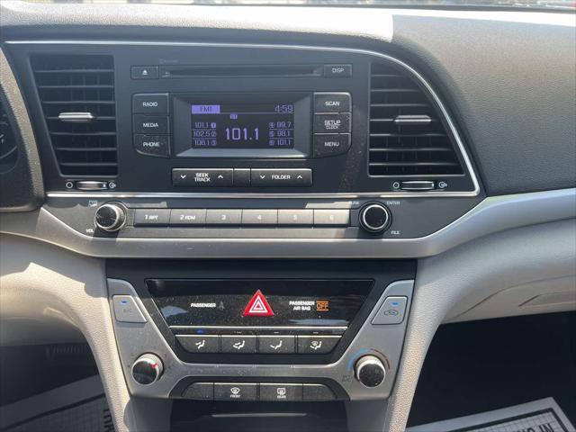 2018 Hyundai Elantra SE