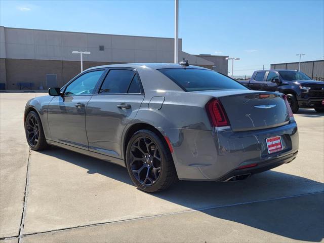 2019 Chrysler 300 300S