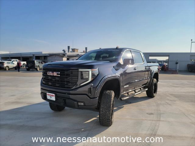 2022 GMC Sierra 1500 4WD Crew Cab Short Box Elevation