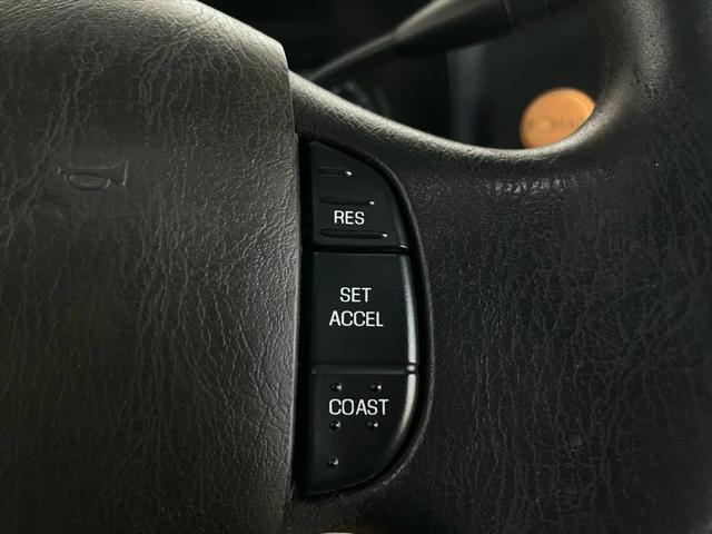 2016 Ford E-350 Cutaway Base