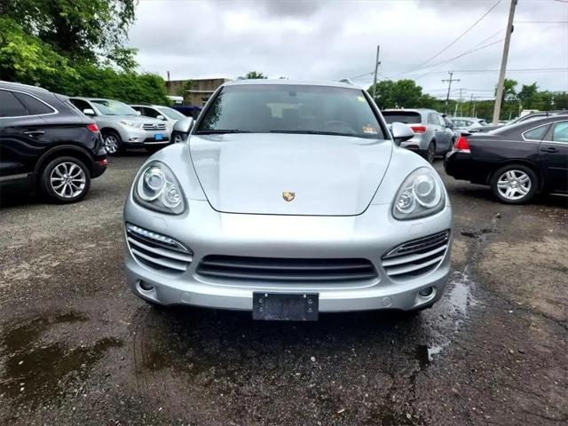 2012 Porsche Cayenne Standard