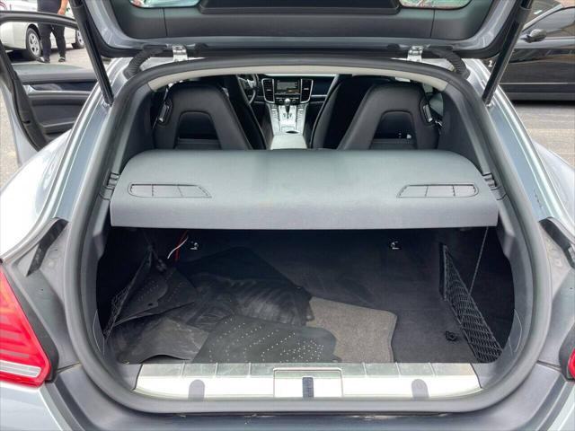 2014 Porsche Panamera 4