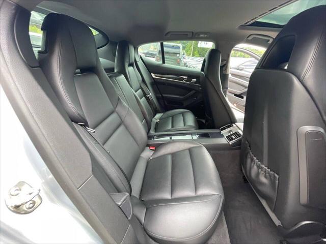 2014 Porsche Panamera 4