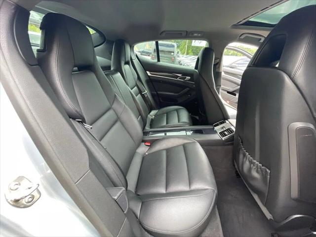 2014 Porsche Panamera 4