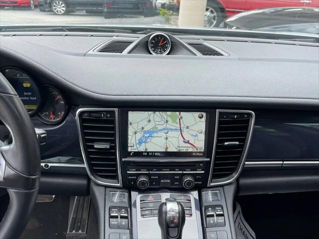 2014 Porsche Panamera 4
