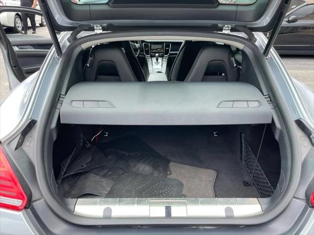 2014 Porsche Panamera 4