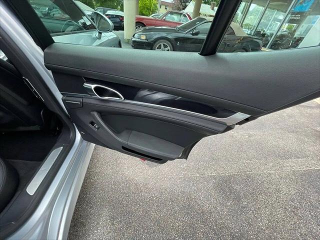 2014 Porsche Panamera 4