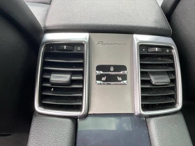 2014 Porsche Panamera 4