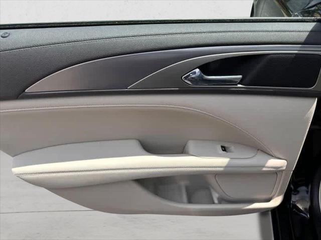 2020 Lincoln MKZ Standard