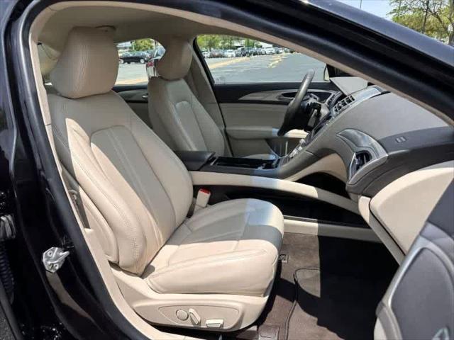 2020 Lincoln MKZ Standard
