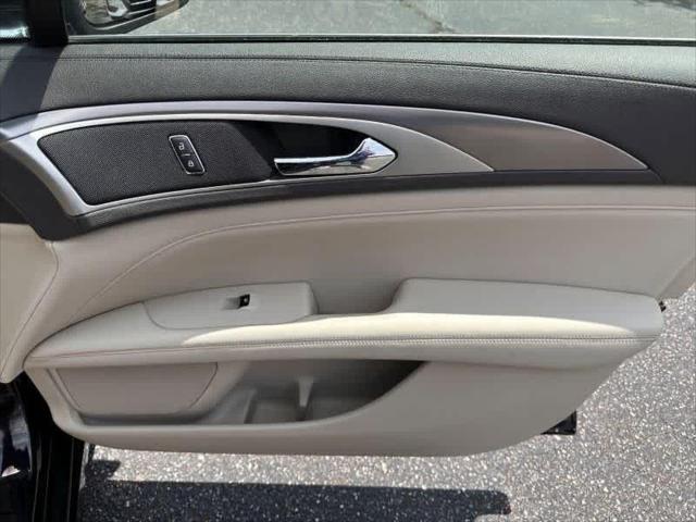 2020 Lincoln MKZ Standard