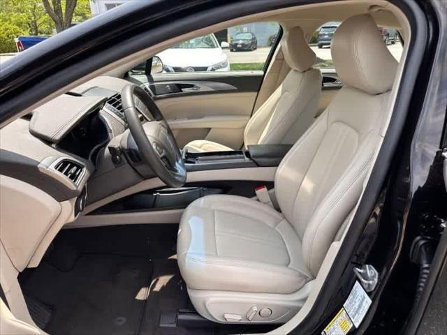2020 Lincoln MKZ Standard