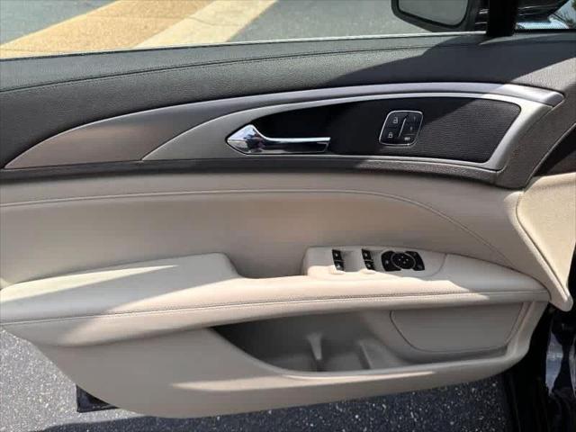2020 Lincoln MKZ Standard
