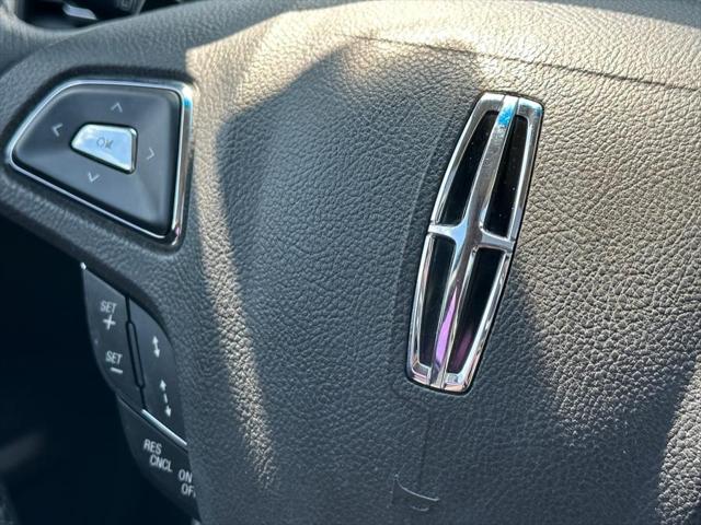 2013 Lincoln MKZ 4dr Sdn FWD