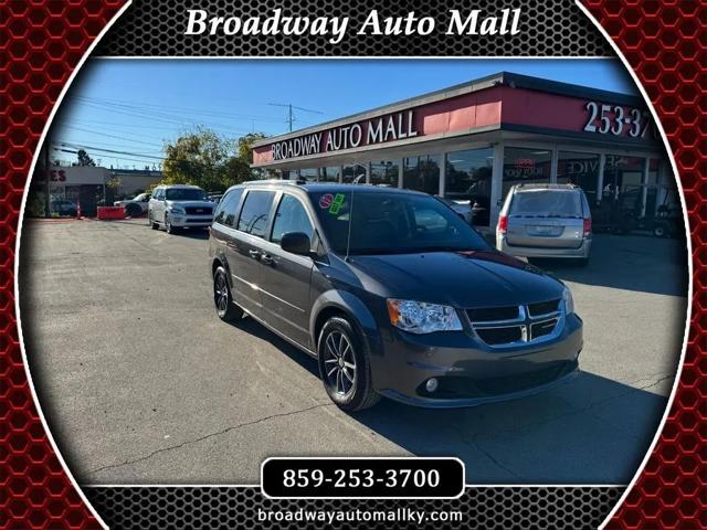 2017 Dodge Grand Caravan SXT for sale in Lexington, KY