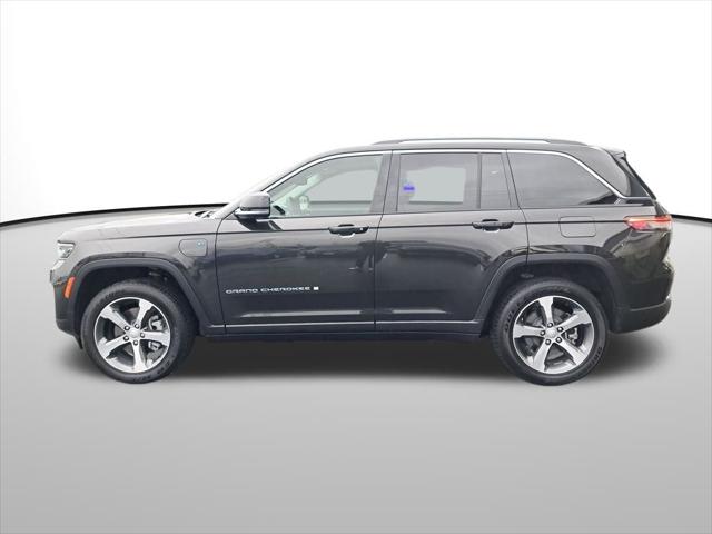 2023 Jeep Grand Cherokee 4xe GRAND CHEROKEE 4xe 2023 Jeep Grand Cherokee 4xe GRAND CHEROKEE 4xe