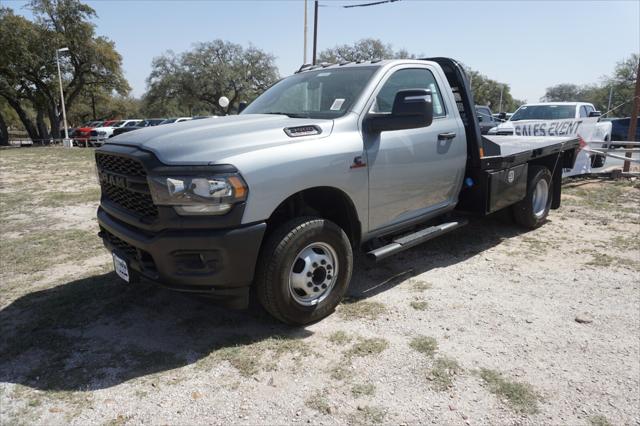2024 RAM Ram 3500 Chassis Cab RAM 3500 TRADESMAN CHASSIS REGULAR CAB 4X4 60 CA