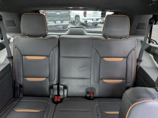 2023 GMC Yukon 4WD AT4