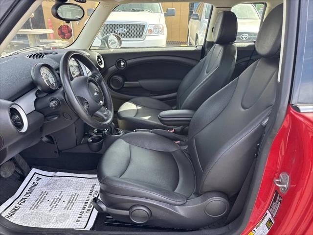 2014 MINI Cooper Clubman Cooper