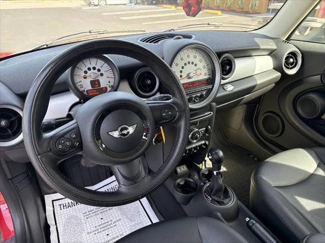 2014 MINI Cooper Clubman Cooper