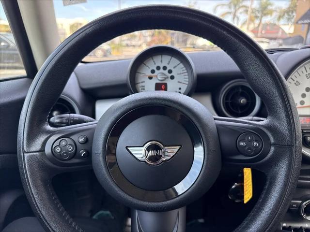 2014 MINI Cooper Clubman Cooper