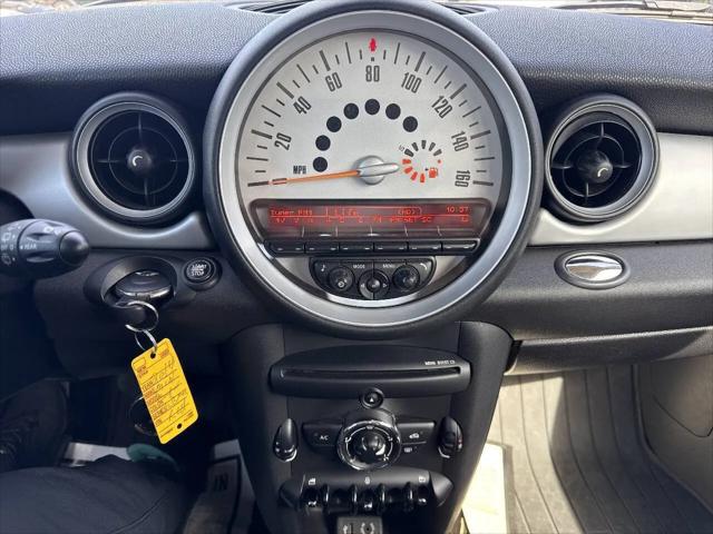 2014 MINI Cooper Clubman Cooper