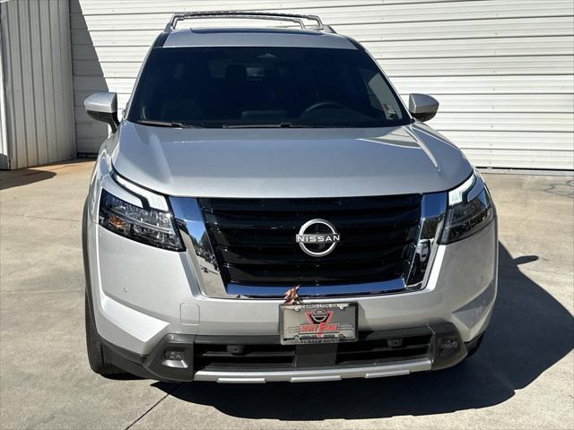 2023 Nissan Pathfinder SL FWD