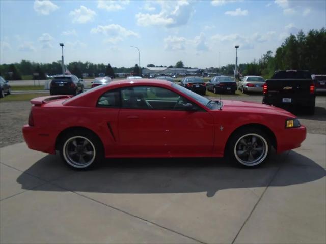 2001 Ford Mustang Deluxe
