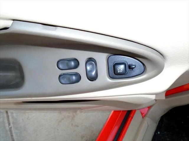 2001 Ford Mustang Deluxe