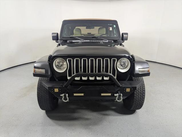 2020 Jeep Wrangler Black and Tan 4X4