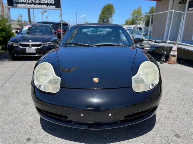 2001 Porsche 911 Carrera 4