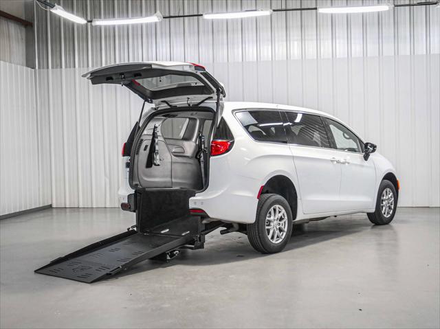 2023 Chrysler Voyager LX for sale in Battle Creek, MI