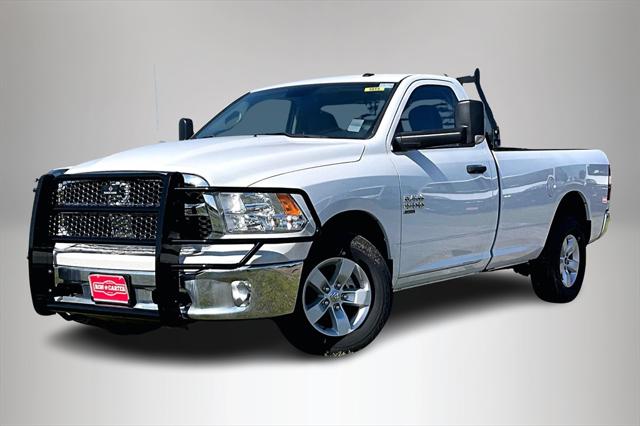 2023 RAM Ram 1500 Classic RAM 1500 CLASSIC TRADESMAN REGULAR CAB 4X4 8 BOX