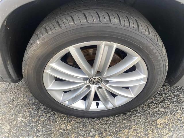 2012 Volkswagen Tiguan SE