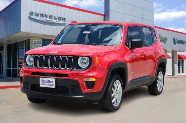 2023 Jeep Renegade RENEGADE LATITUDE 4X4