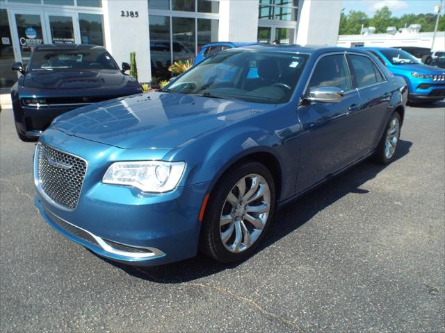 2020 Chrysler 300 Touring