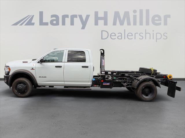 2022 RAM Ram 5500 Chassis Cab RAM 5500 TRADESMAN CHASSIS CREW CAB 4X4 84 CA