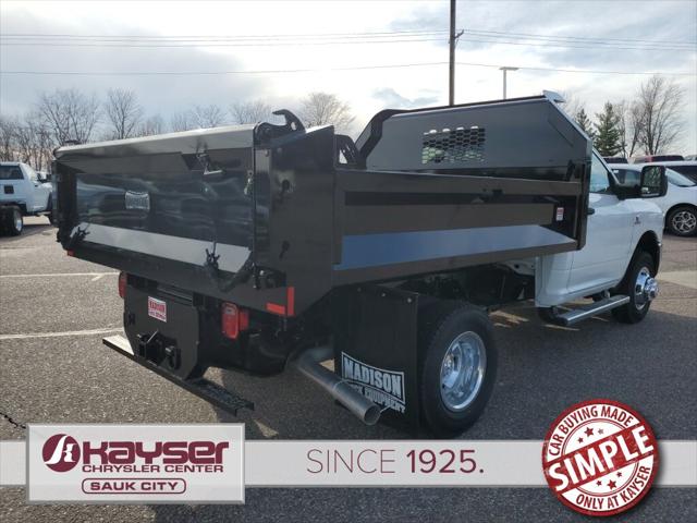 2024 RAM Ram 3500 Chassis Cab RAM 3500 TRADESMAN CHASSIS REGULAR CAB 4X4 60 CA 2024 RAM Ram 3500 Chassis Cab RAM 3500 TRADESMAN CHASSIS REGULAR CAB 4X4 60 CA