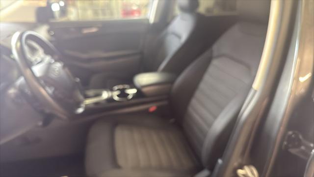 2017 Ford Edge SE