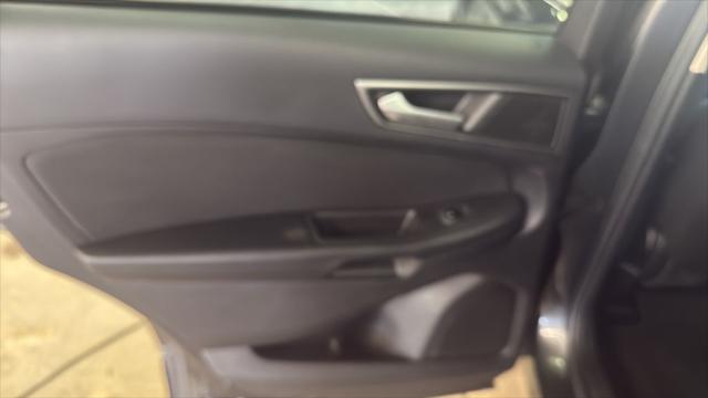 2017 Ford Edge SE